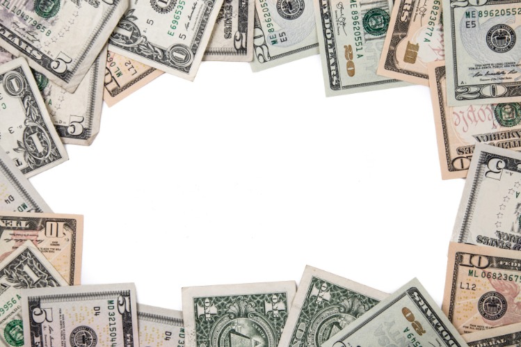 Zimbabwe approaches 1 trillion dollars amid economic inflation surge