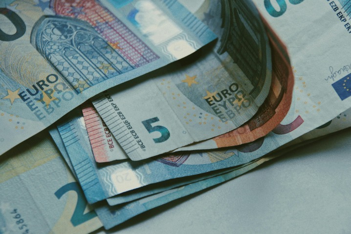 How to Convert 200 U.S. Dollars into Ghana Cedis: A Quick Guide