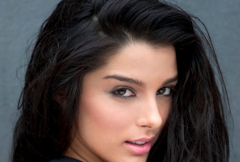 Algeria’s Beautiful Women: Celebrating Natural Elegance and Cultural Diversity