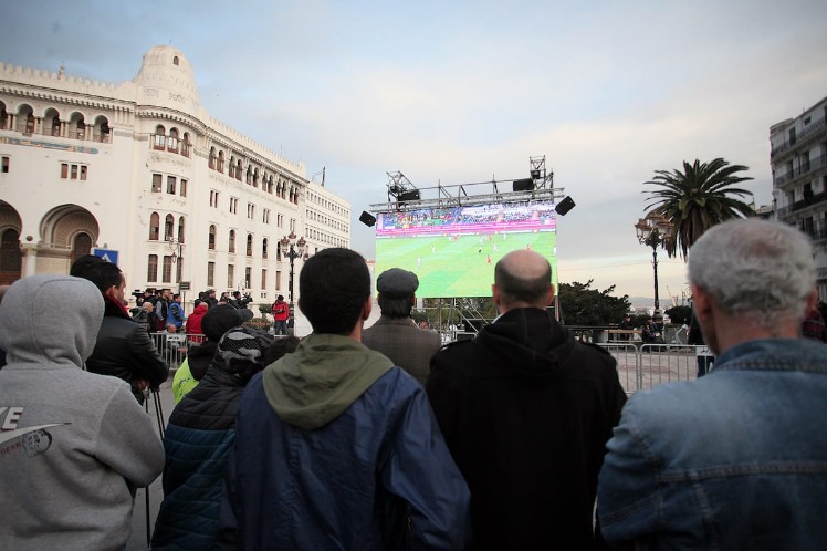 Algeria Continues Debate Over Official National Language Policy