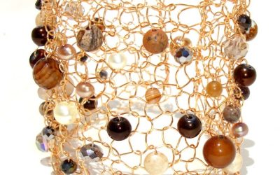 Discover the Stunning Beauty and Unique Patterns of Botswana Agate
