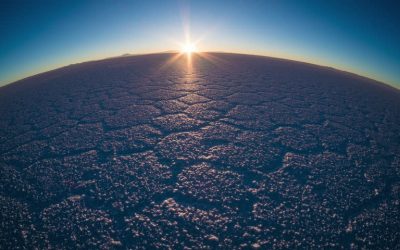 Discover the Stunning Beauty of Botswana’s Salt Flats and Their Unique Landscape