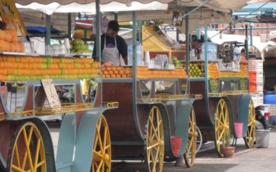 Experience the Vibrant Atmosphere of Djemaa el Fna in Marrakech, Morocco