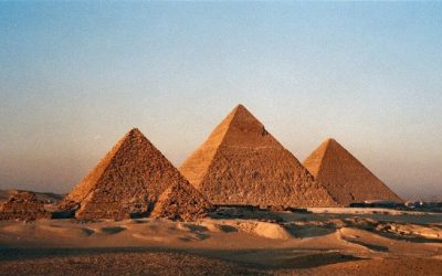 Discover the Mysteries of the Giza Pyramids in Egypt