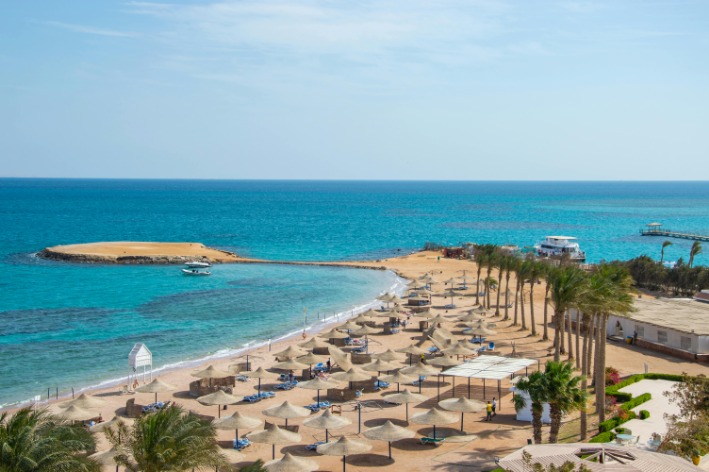 Explore the Majestic Beauty and Vibrant Life of Hurghada, Egypt