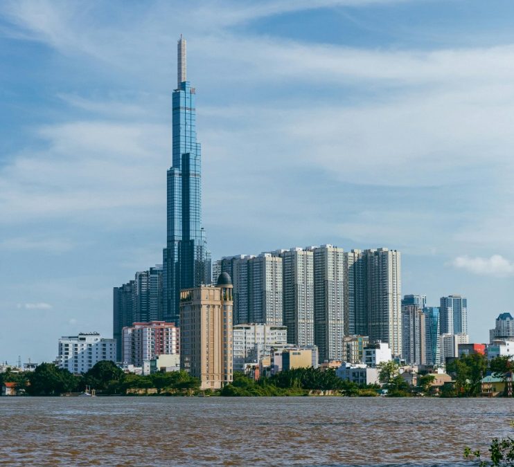 Accra: The Vibrant Heart of Ghana’s Capital City