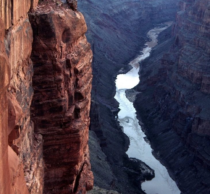 Grand Kenya: Exploring the Heart of East Africa’s Vibrant Landscape