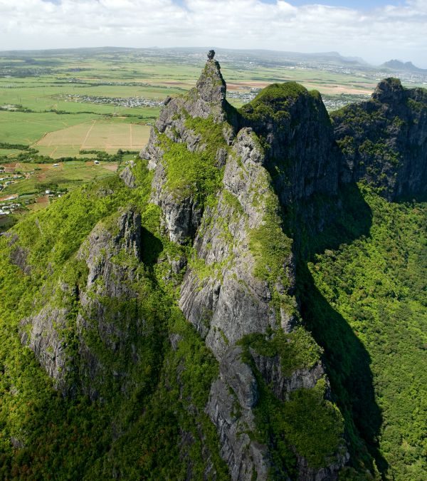 Discover the Enchanting Beauty and Hidden Treasures of Mauritius Island