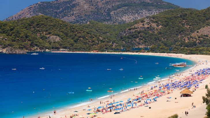 Discover the stunning beauty of Morocco’s scenic beach destinations
